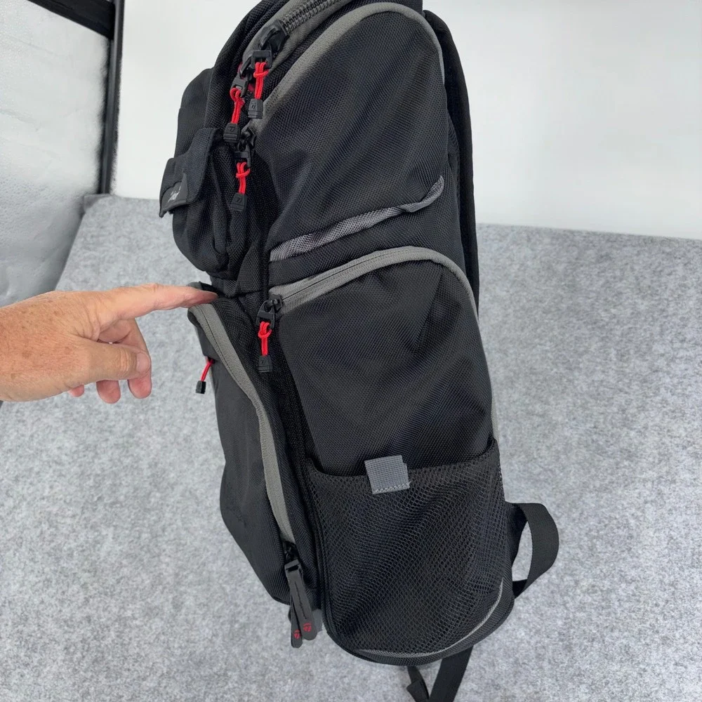 TaylorMade 2015 TM Players Valero Backpack Black Grey Golf Laptop Bag B1151901